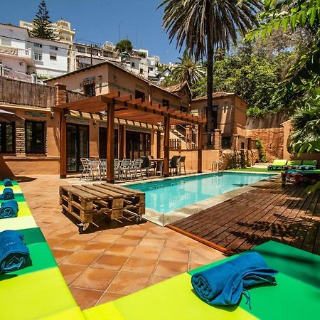 Villa Regionalista Principios Siglo XX 1919 -Pedregalejo-Banos Del Carmen-A Unos Metros Del Mar!!! Piscina Climatizada Bajo Peticion Málaga Buitenkant foto
